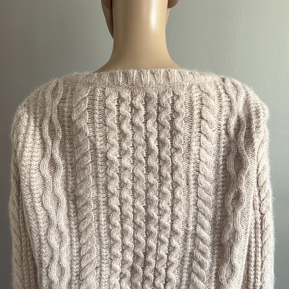 Jenni Kayne Cream Cable Knit Sweater - Picture 8 of 12